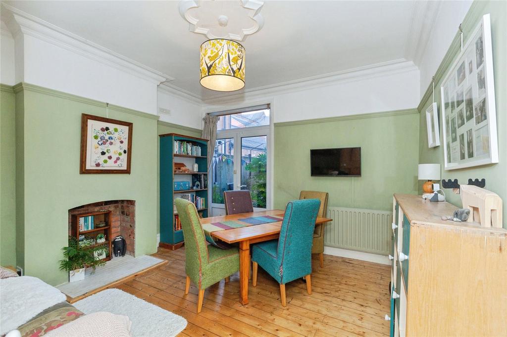 House in Leicester - More