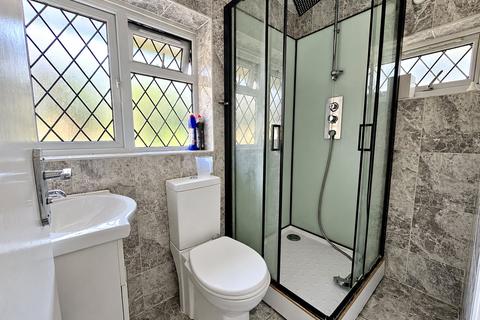 3 bedroom semi-detached house for sale, Roseville Road, Hayes, Greater London, UB3