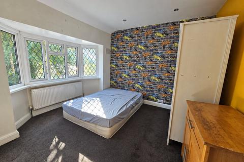 3 bedroom semi-detached house for sale, Roseville Road, Hayes, Greater London, UB3