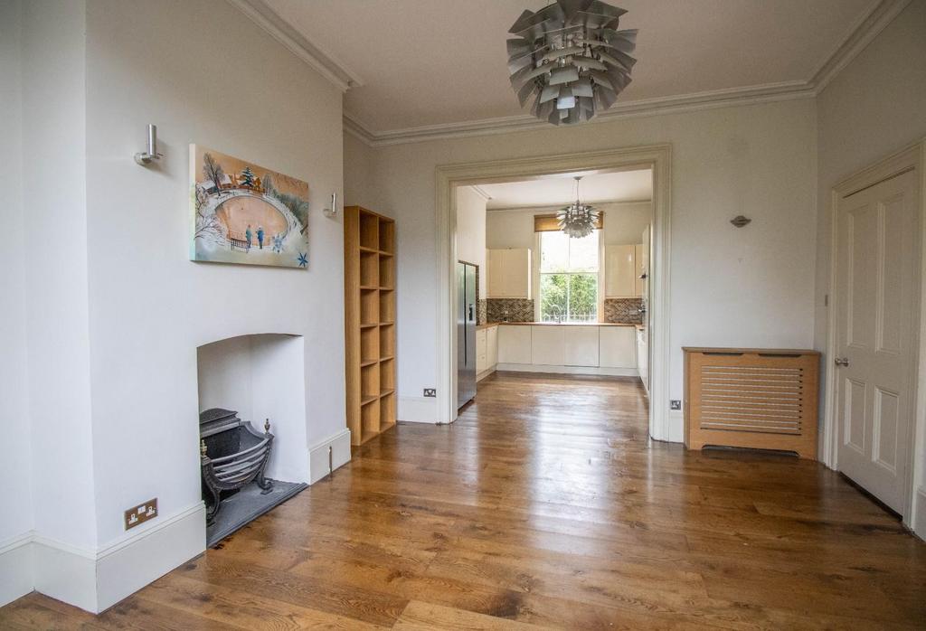House in Cambridge - View 4