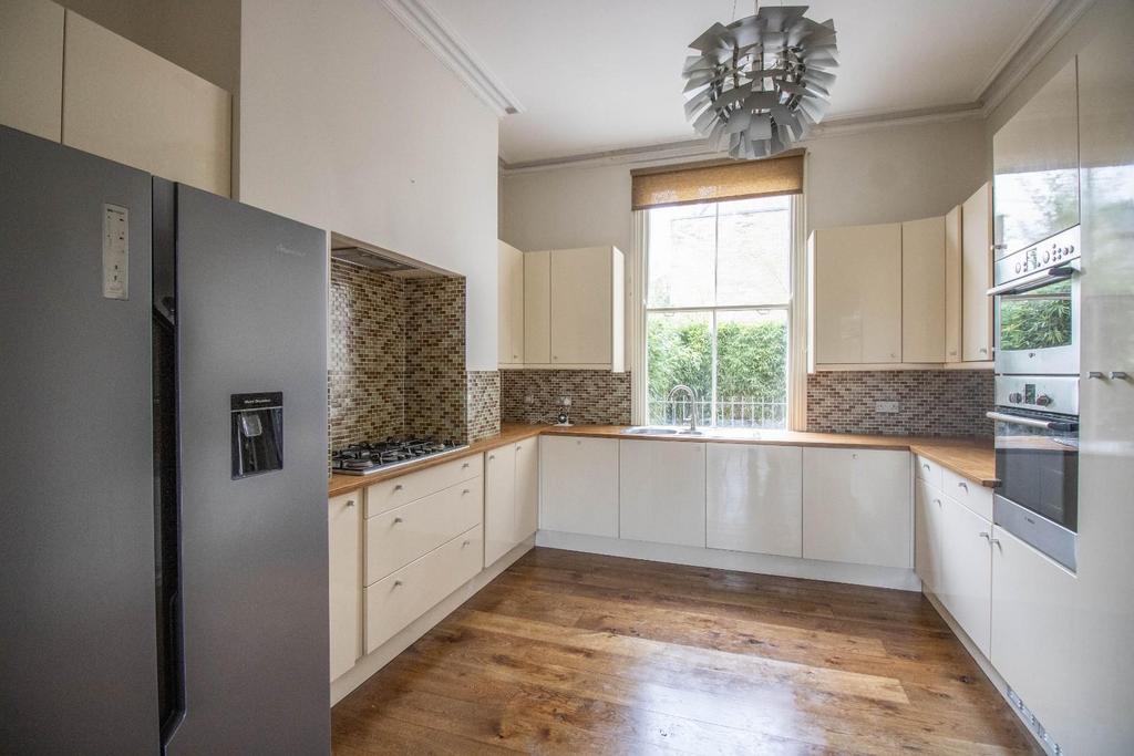 House in Cambridge - View 5