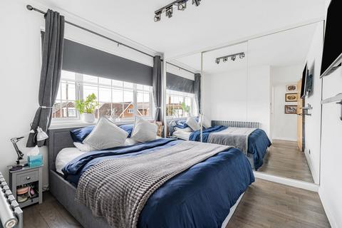 3 bedroom maisonette for sale, Ashgrove Road, Ashford, Surrey, TW15