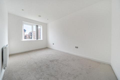 3 bedroom end of terrace house for sale, Reynard Way, Brentford, TW8