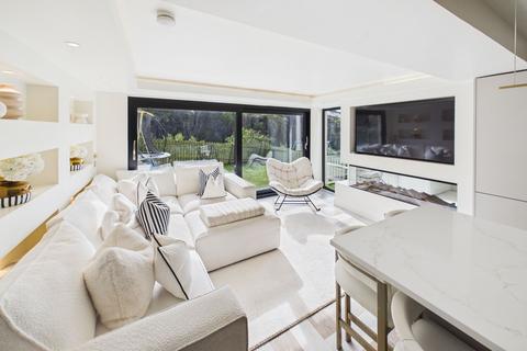 5 bedroom semi-detached house for sale, Lochan Road, Kilsyth, G65