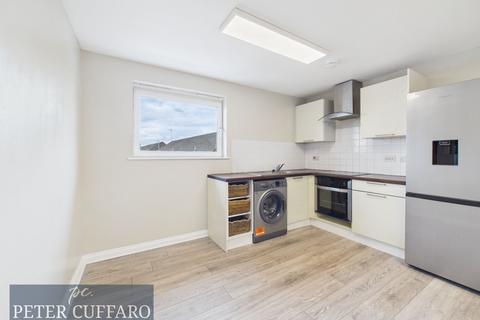 1 bedroom flat for sale, Francis Road, Ware SG12