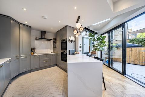 5 bedroom house for sale, Freke Road, Clapham Junction, London, SW11