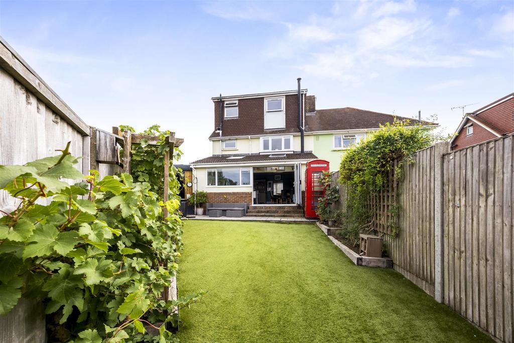 House in Brighton, Hollingbury - View 4