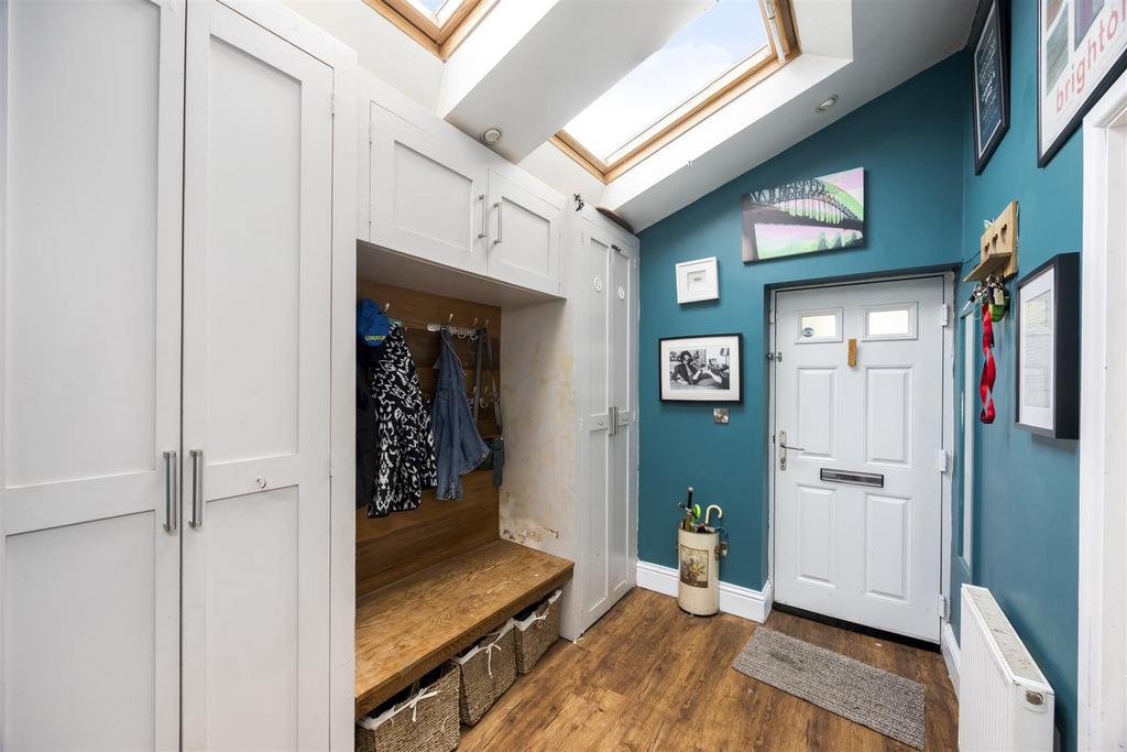House in Brighton, Hollingbury - More