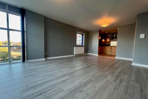 1 bedroom apartment to rent, Leeman Road, York
