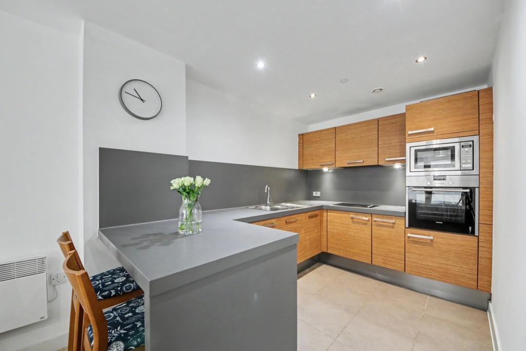 Apartment in Manchester, Greater Manchester - View 3