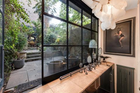3 bedroom terraced house for sale, Arlington Road, Camden, NW1