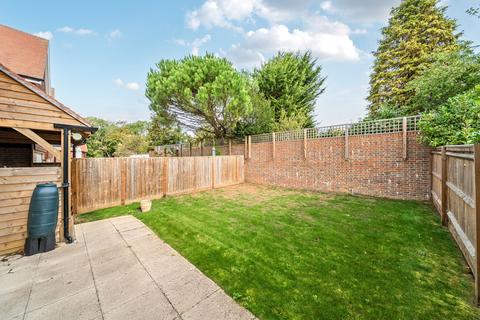 3 bedroom semi-detached house for sale, Damson Drive, Halstead, Sevenoaks, Kent, TN14