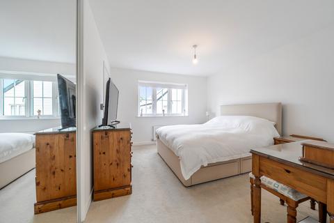 3 bedroom semi-detached house for sale, Damson Drive, Halstead, Sevenoaks, Kent, TN14