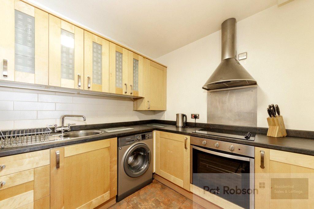 Apartment in Newcastle upon Tyne, Shieldfield - More