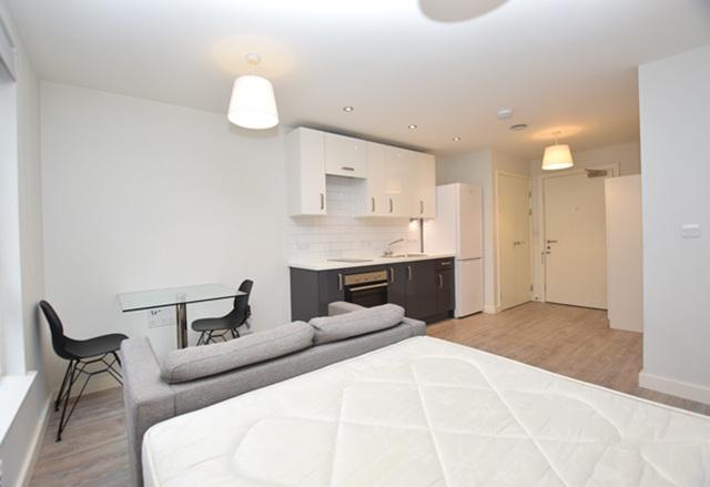 Apartment in Sheffield - More