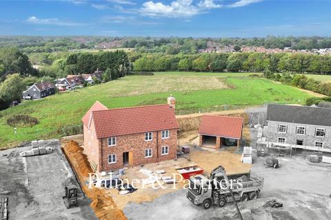 undefined, Holly Grove, Belstead, Suffolk, IP8