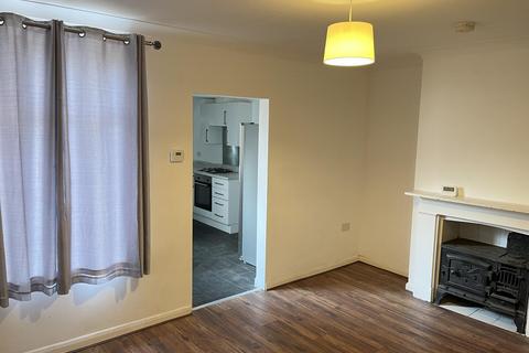 2 bedroom house to rent, York Road, Kent CT1