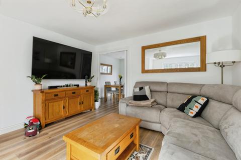 3 bedroom semi-detached house for sale, Evans Way, Norwich