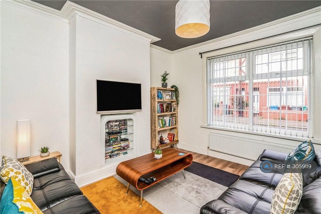 House in Manchester, Greater Manchester - More