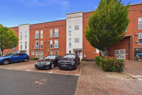 2 bedroom apartment to rent, Compair Crescent, Ipswich, Suffolk, IP2