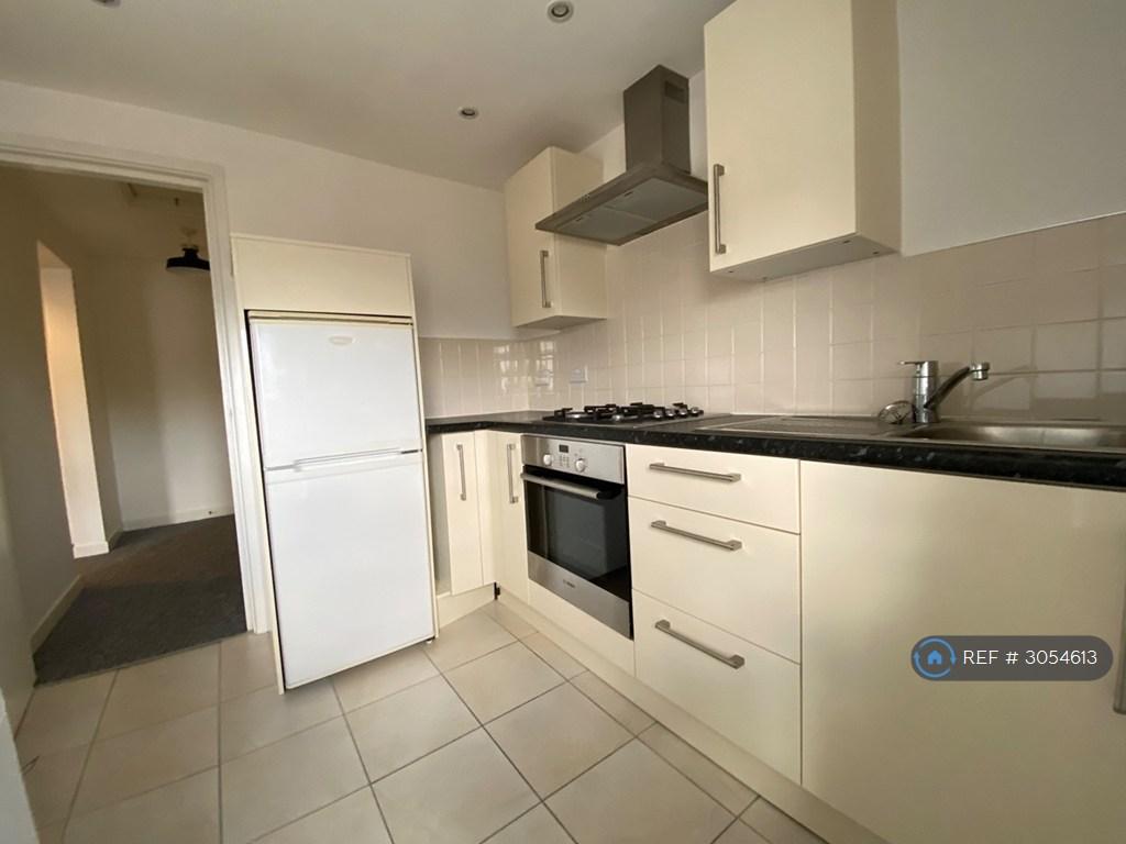 Apartment in Liverpool - View 2