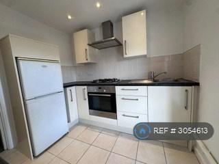 Apartment in Liverpool - View 4