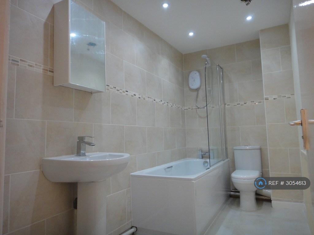 Apartment in Liverpool - View 5