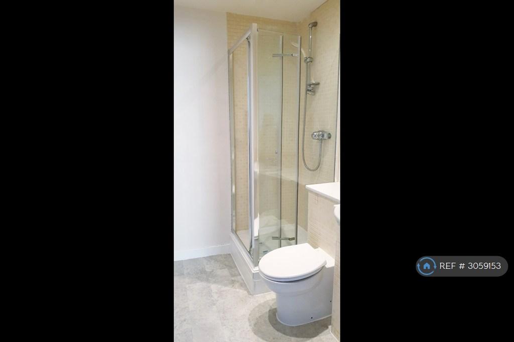 Apartment in Edinburgh, Leith - View 4