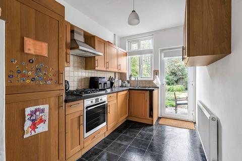 3 bedroom semi-detached house for sale, Edward Road, Farnham, Surrey, GU9