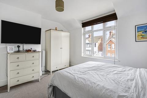 3 bedroom semi-detached house for sale, Edward Road, Farnham, Surrey, GU9