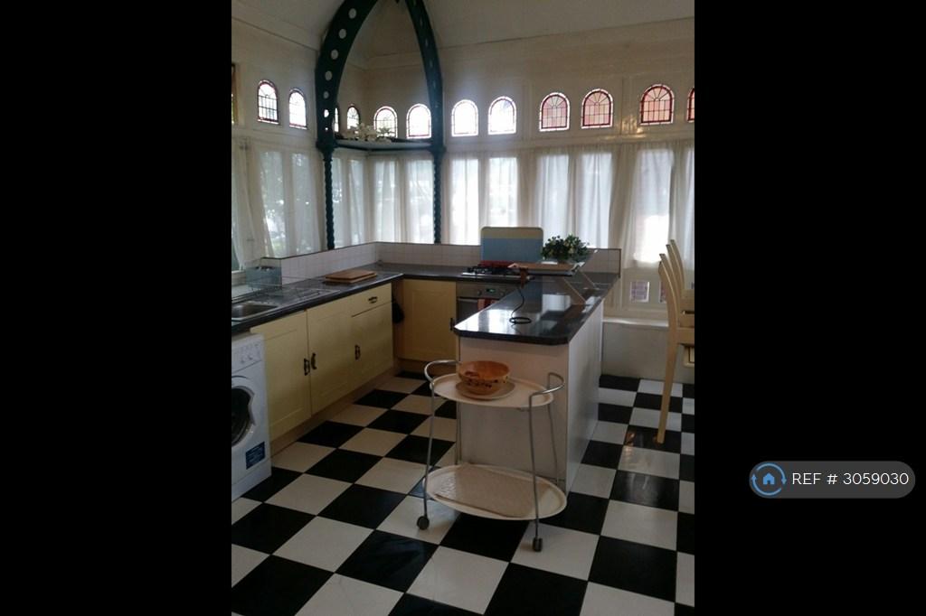 Apartment in Leicester - View 2