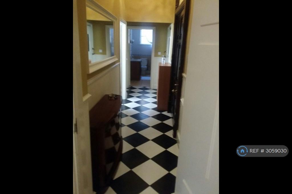 Apartment in Leicester - More
