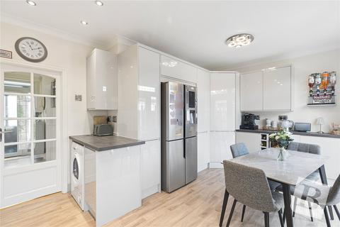 3 bedroom end of terrace house for sale, Glenwood Drive, Romford, RM2