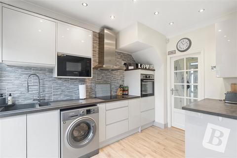 3 bedroom end of terrace house for sale, Glenwood Drive, Romford, RM2