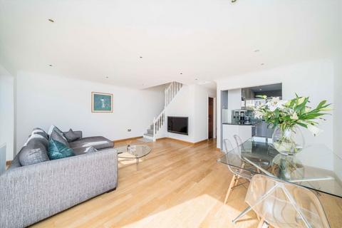 3 bedroom house for sale, Earle Gardens, Kingston Upon Thames KT2