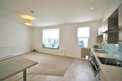 1 bedroom house to rent, Crackwell Street, Tenby