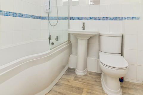 2 bedroom terraced house for sale, Isaacson Drive, Wavendon Gate, Milton Keynes, Buckinghamshire, MK7