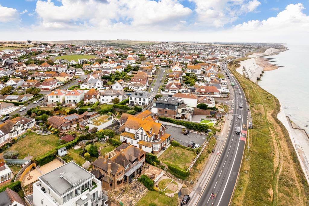 Apartment in Brighton, Rottingdean - View 2