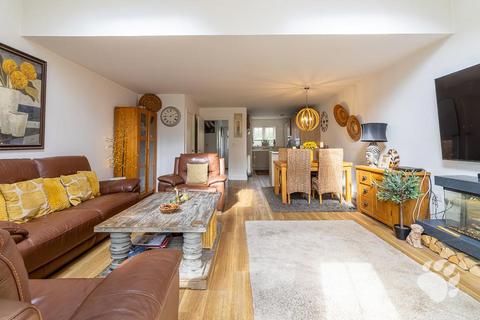 3 bedroom detached house for sale, Boiler House Road, Wickford SS11