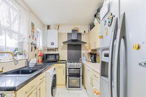 3 bedroom end of terrace house for sale, Foleshill Road, Coventry