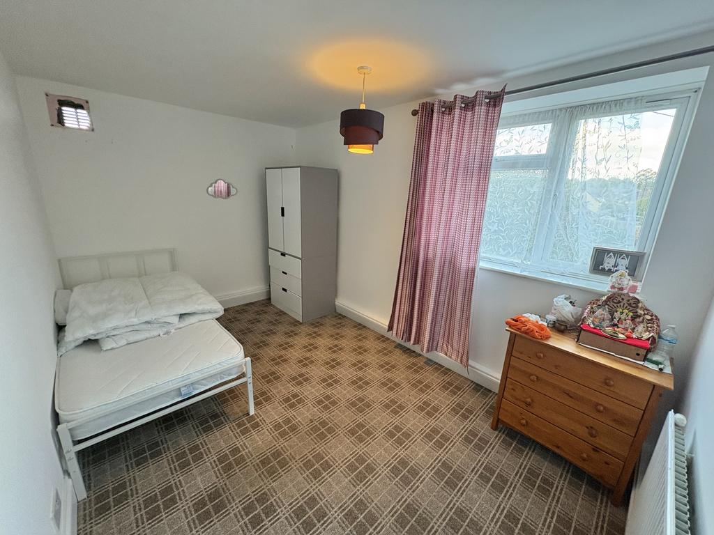Apartment in Bristol, Manor Farm, Southmead - View 3
