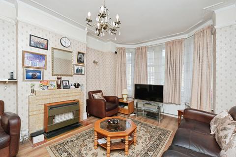 4 bedroom house for sale, Lebanon Road, Croydon, CR0