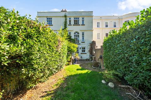 4 bedroom terraced house for sale, North Ride, Welwyn, AL6