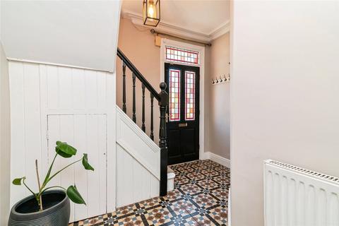 3 bedroom semi-detached house for sale, Elm Drive, Carlton, Nottingham, Nottinghamshire, NG4