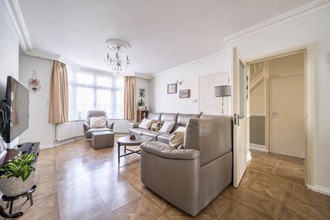 5 bedroom semi-detached house for sale, Sussex Road, Harrow