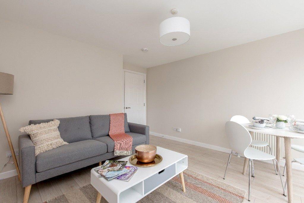 Apartment in Edinburgh, Dalry - View 3