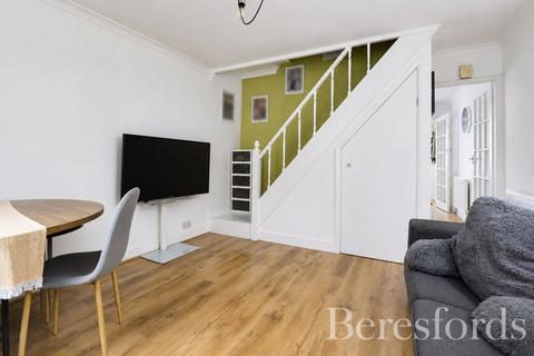 2 bedroom end of terrace house for sale, Wellesley Road, Brentwood, CM14