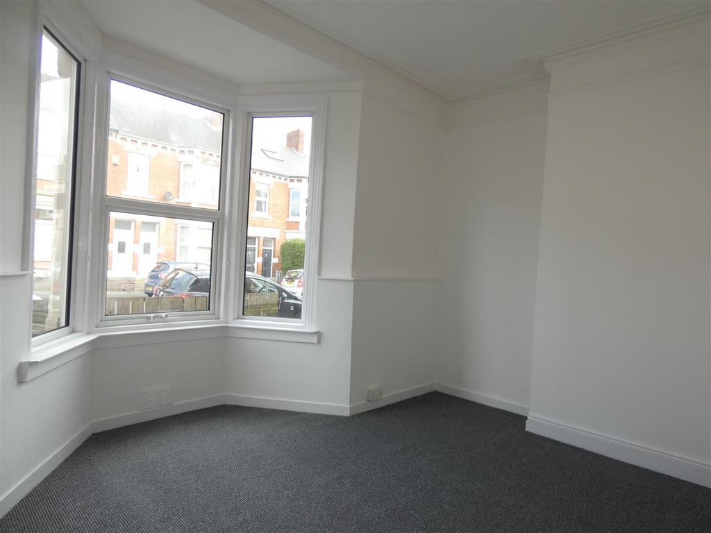 Apartment in Newcastle upon Tyne, Tyne and Wear - View 2
