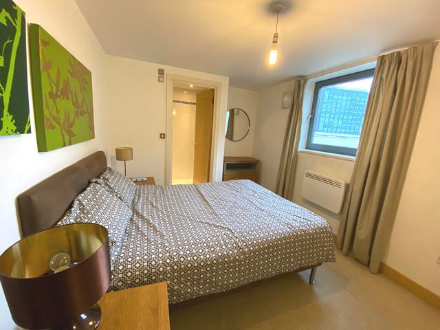Apartment in Leeds, Warehouse Hill, Lovell Park - View 5