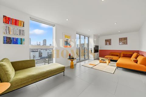 3 bedroom apartment to rent, Dance Square, EC1V 3AN